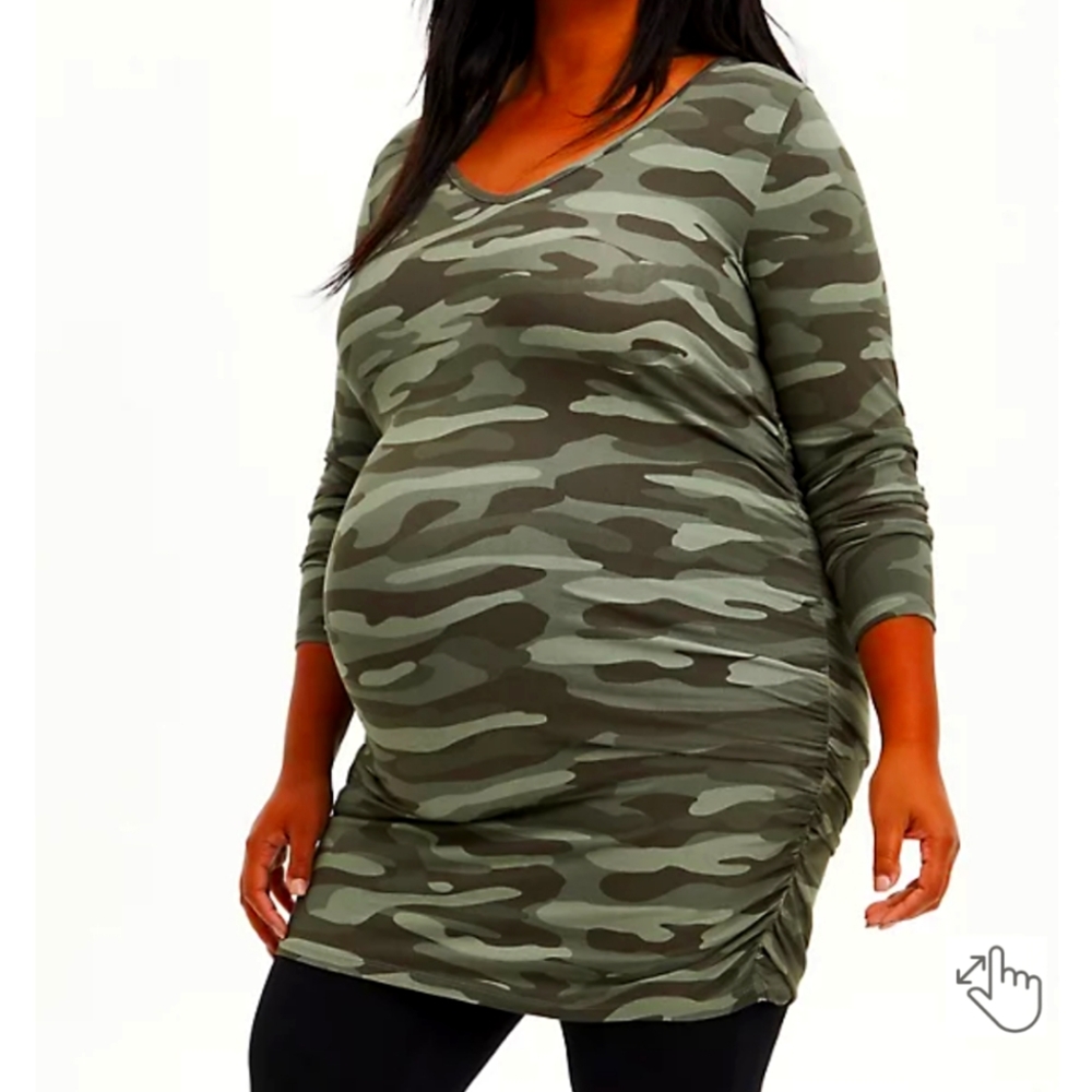 NWT's Torrid Maternity Super Soft Top!!!